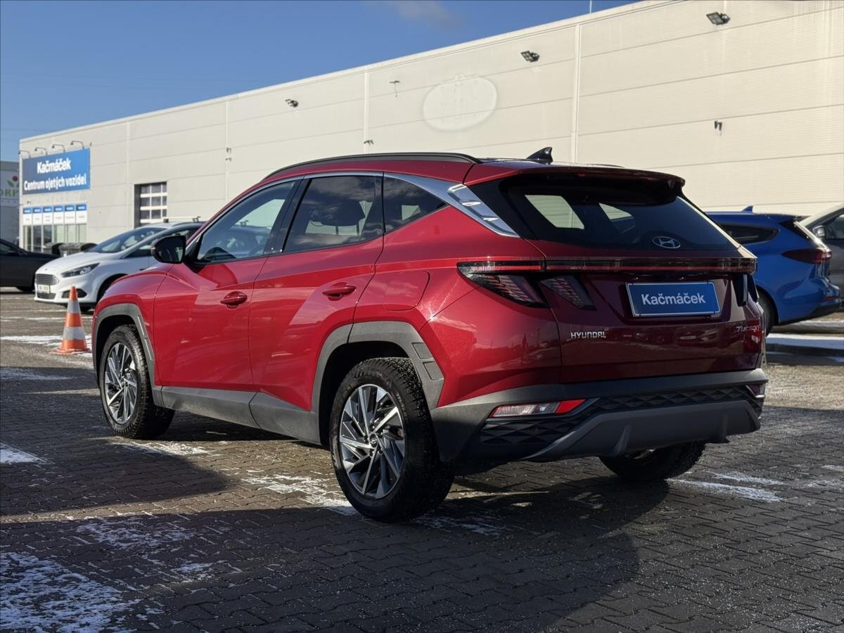 Hyundai Tucson SUV 1,6 l 110 kw