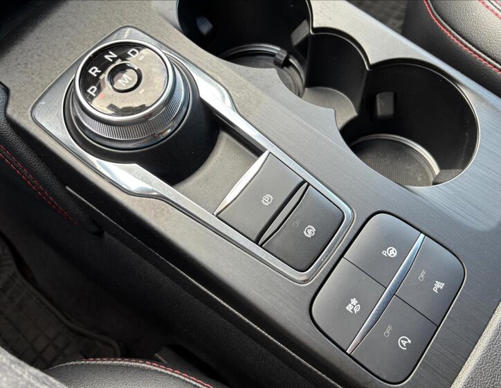 Ford Kuga SUV 2,0 l 88 kw