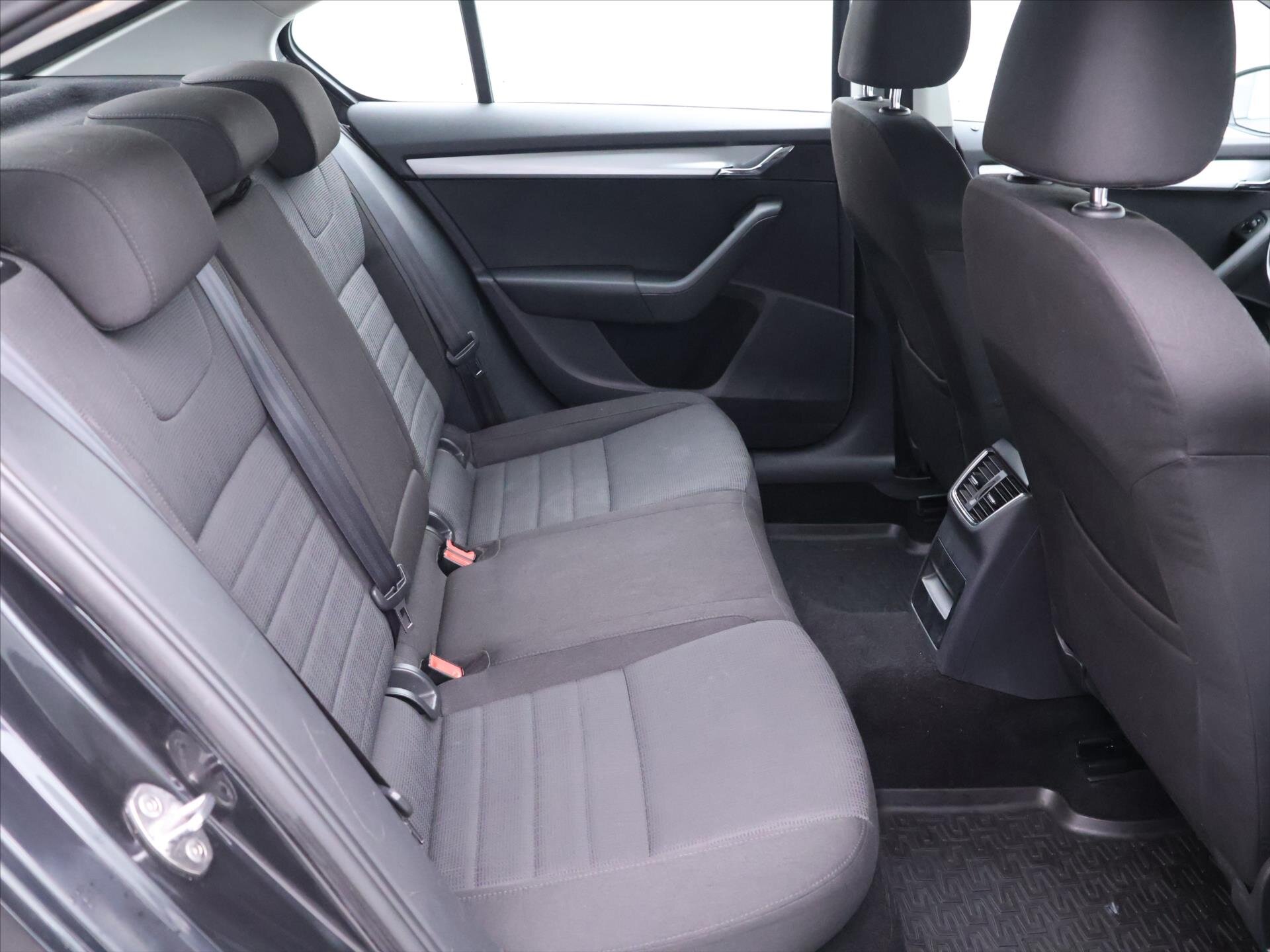 Škoda Octavia Sedan 2,0 l 110 kw