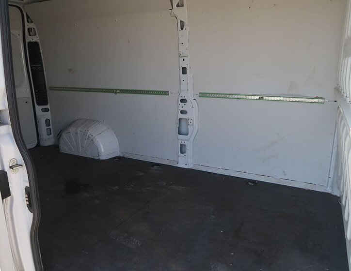 Opel Movano Skříň 2,2 l 103 kw