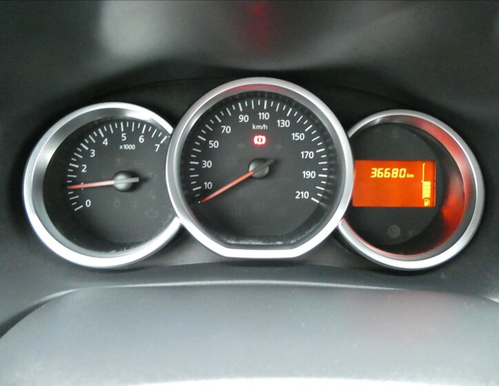 Dacia Logan Sedan / Limuzína 999,0 54 kw