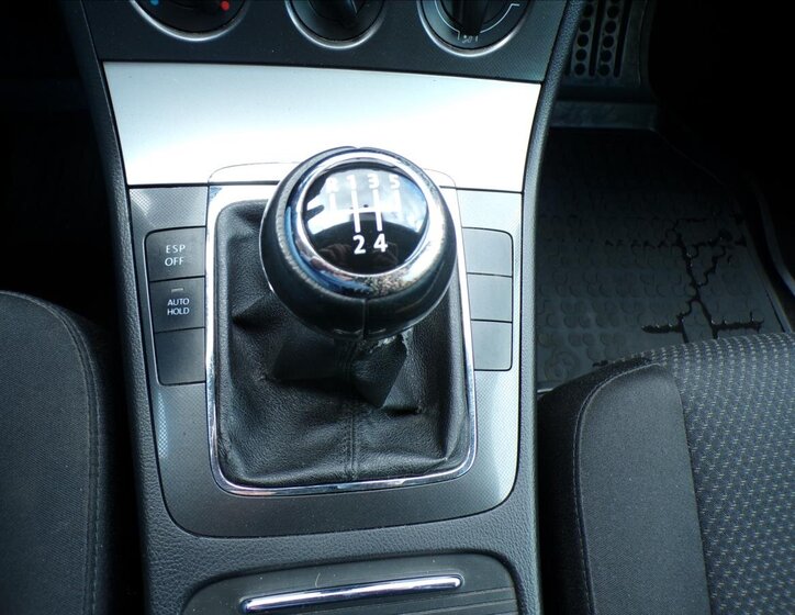 Volkswagen Passat Kombi 1,9 l 77 kw