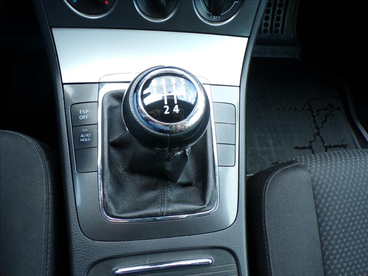 Volkswagen Passat Kombi 1,9 l 77 kw