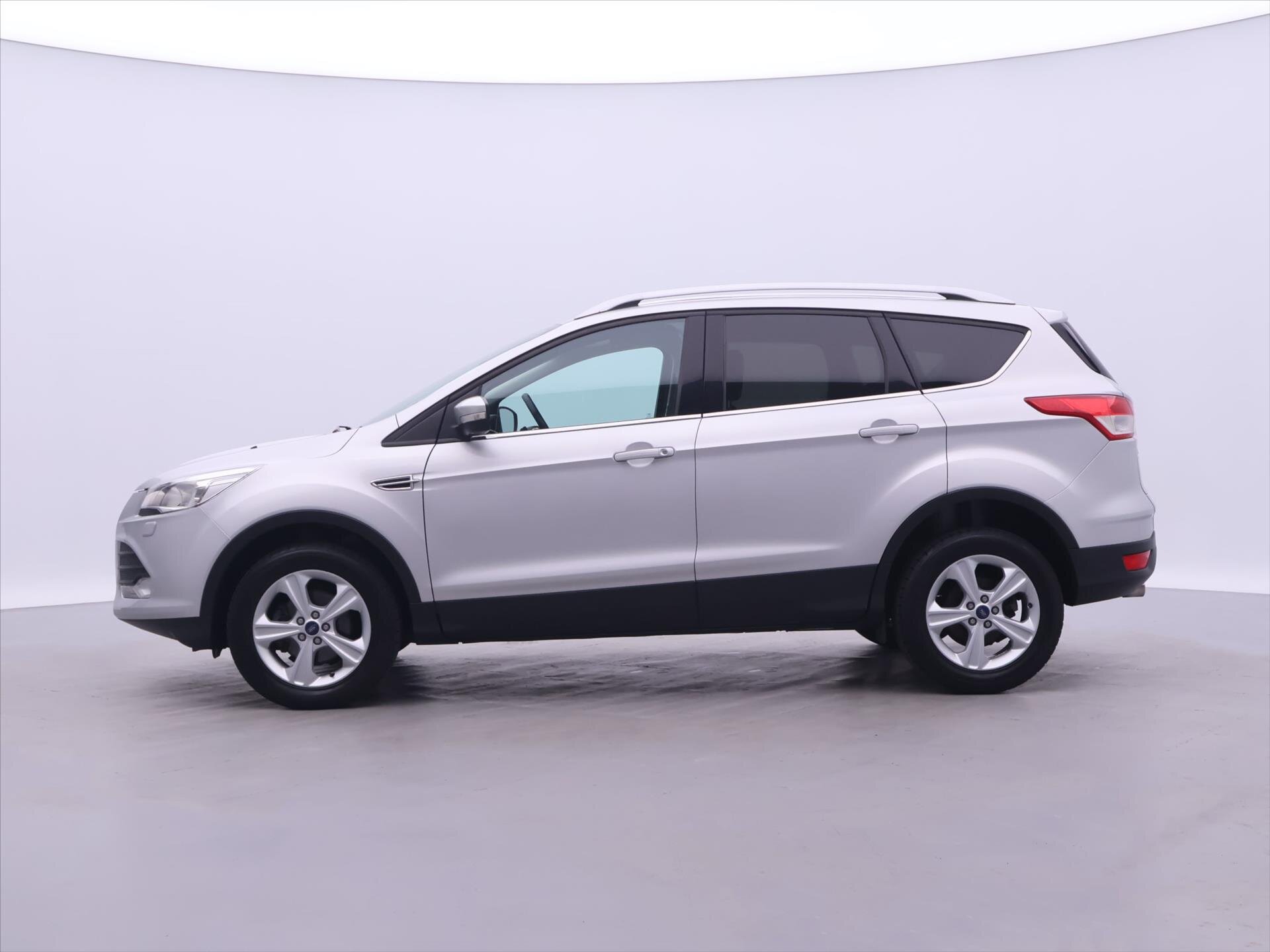Ford Kuga SUV / Terénní 1,5 l 110 kw