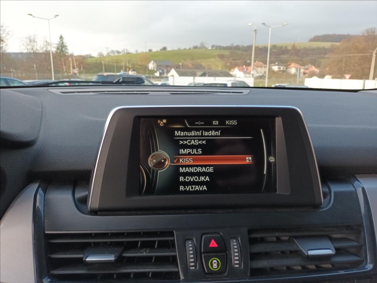 BMW Řada 2 Kombi 1,5 l 85 kw