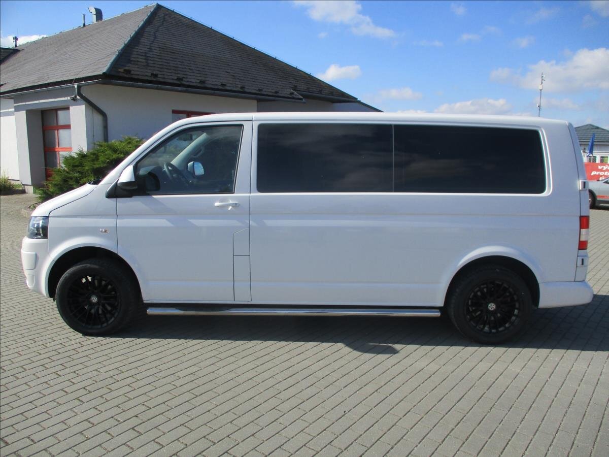 Volkswagen Transporter Kombi 2,0 l 84 kw