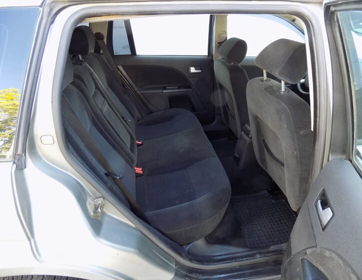 Ford Mondeo Kombi 2,0 l 107 kw