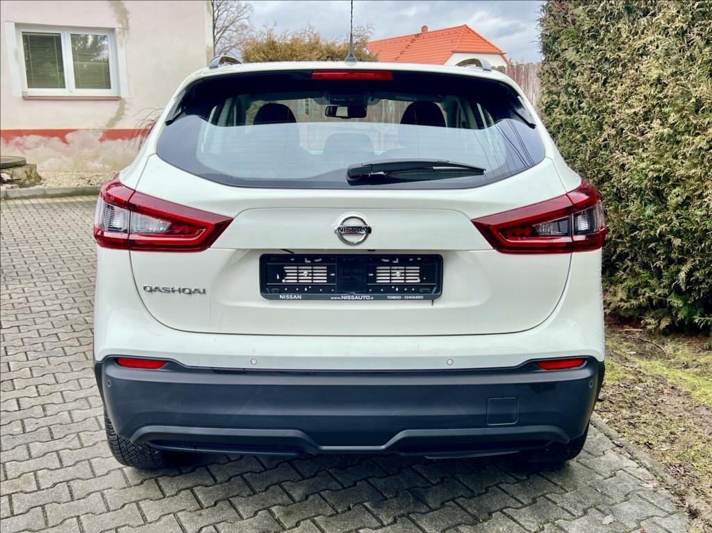 Nissan Qashqai SUV / Terénní 1,5 l 85 kw