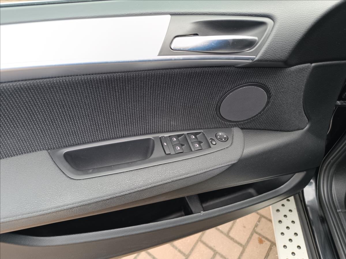 BMW X5 SUV / Terénní 3,0 l 180 kw