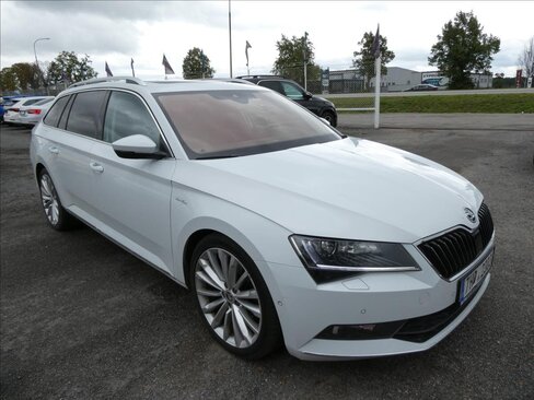 Škoda Superb Kombi 2,0 l 140 kw