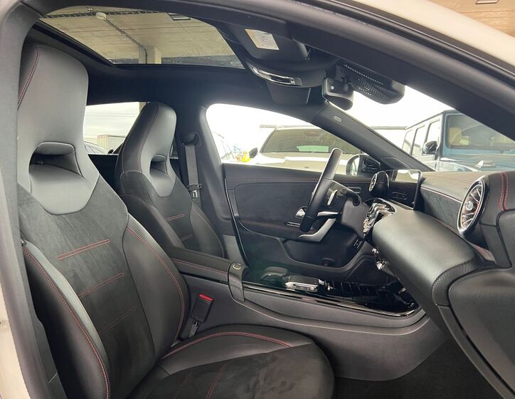 Mercedes-Benz CLA 13