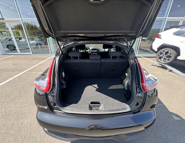 Nissan Juke SUV 1,2 l 85 kw