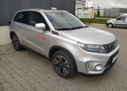 Suzuki Vitara SUV / Terénní 1,4 l 95 kw