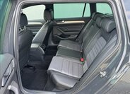 Volkswagen Passat Kombi 1,5 l 110 kw