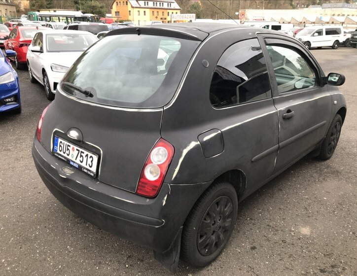 Nissan Micra Hatchback 1,2 l 48 kw