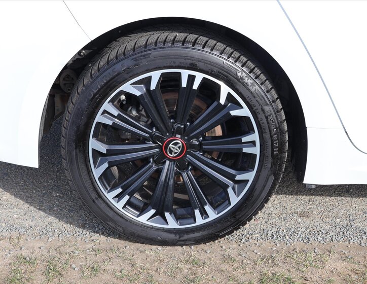 Toyota Corolla Sedan / Limuzína 1,8 l 72 kw