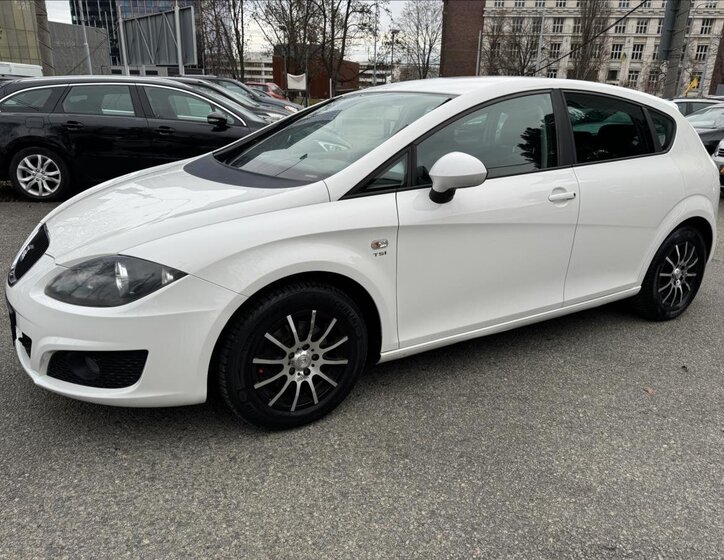 Seat Leon Hatchback 1,4 l 92 kw