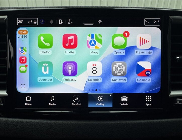 Chrysler Pacifica 45