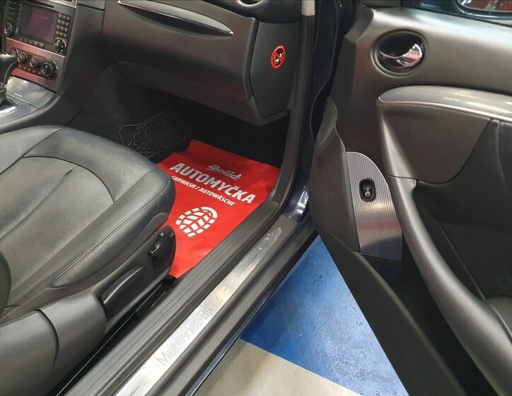 Mercedes-Benz CLK 17