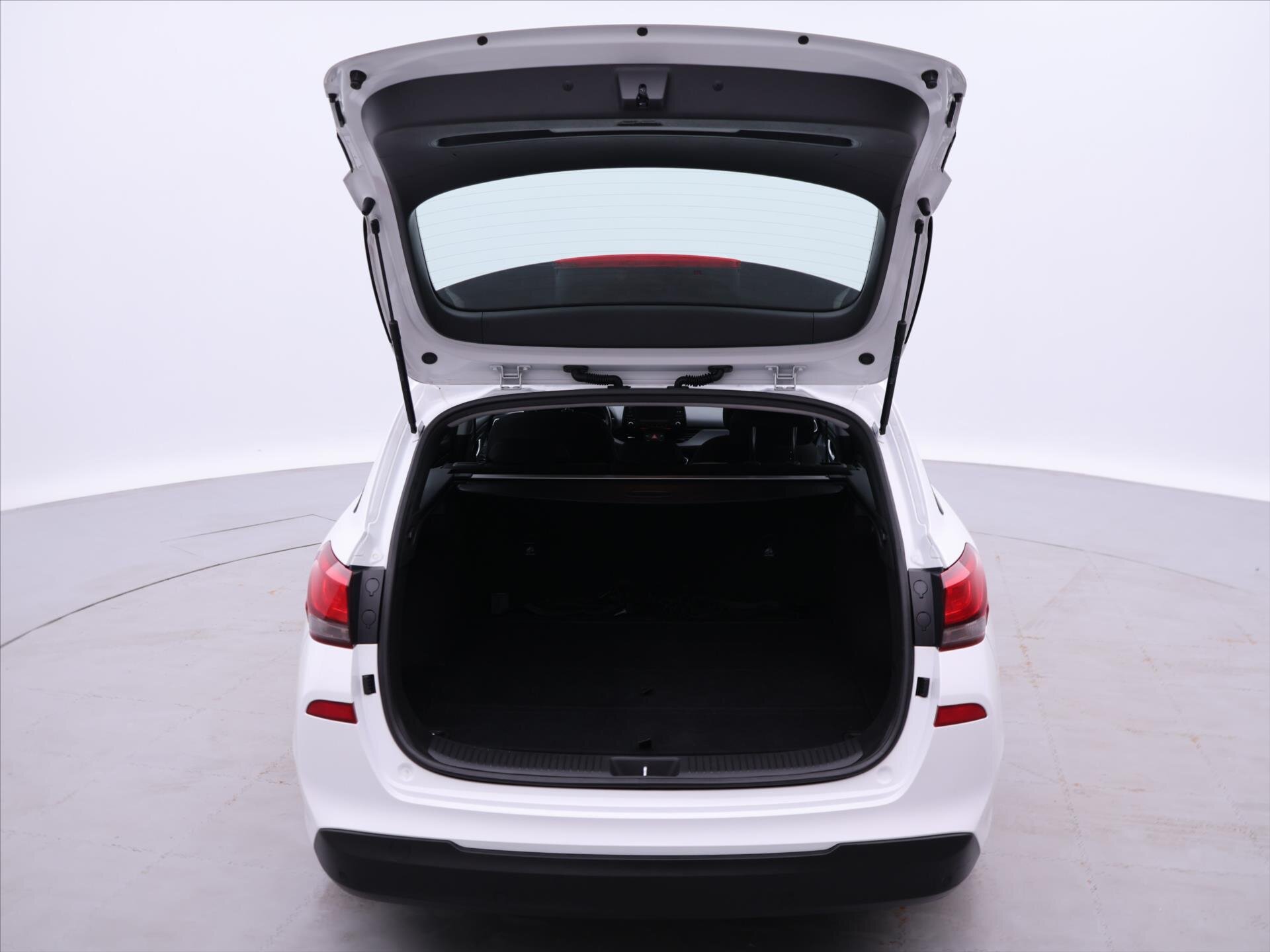 Hyundai i30 Kombi 998,0 88 kw