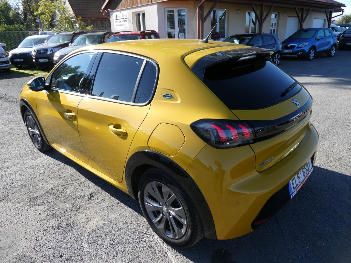 Peugeot 208 Hatchback 0,0 100 kw