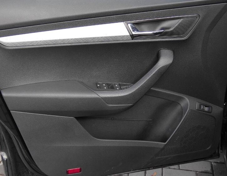 Škoda Karoq SUV / Terénní 1,5 l 110 kw