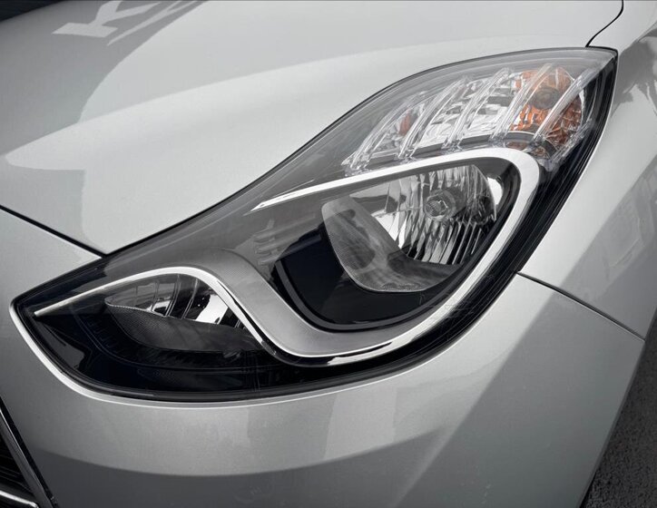 Hyundai ix20 MPV 1,6 l 91 kw