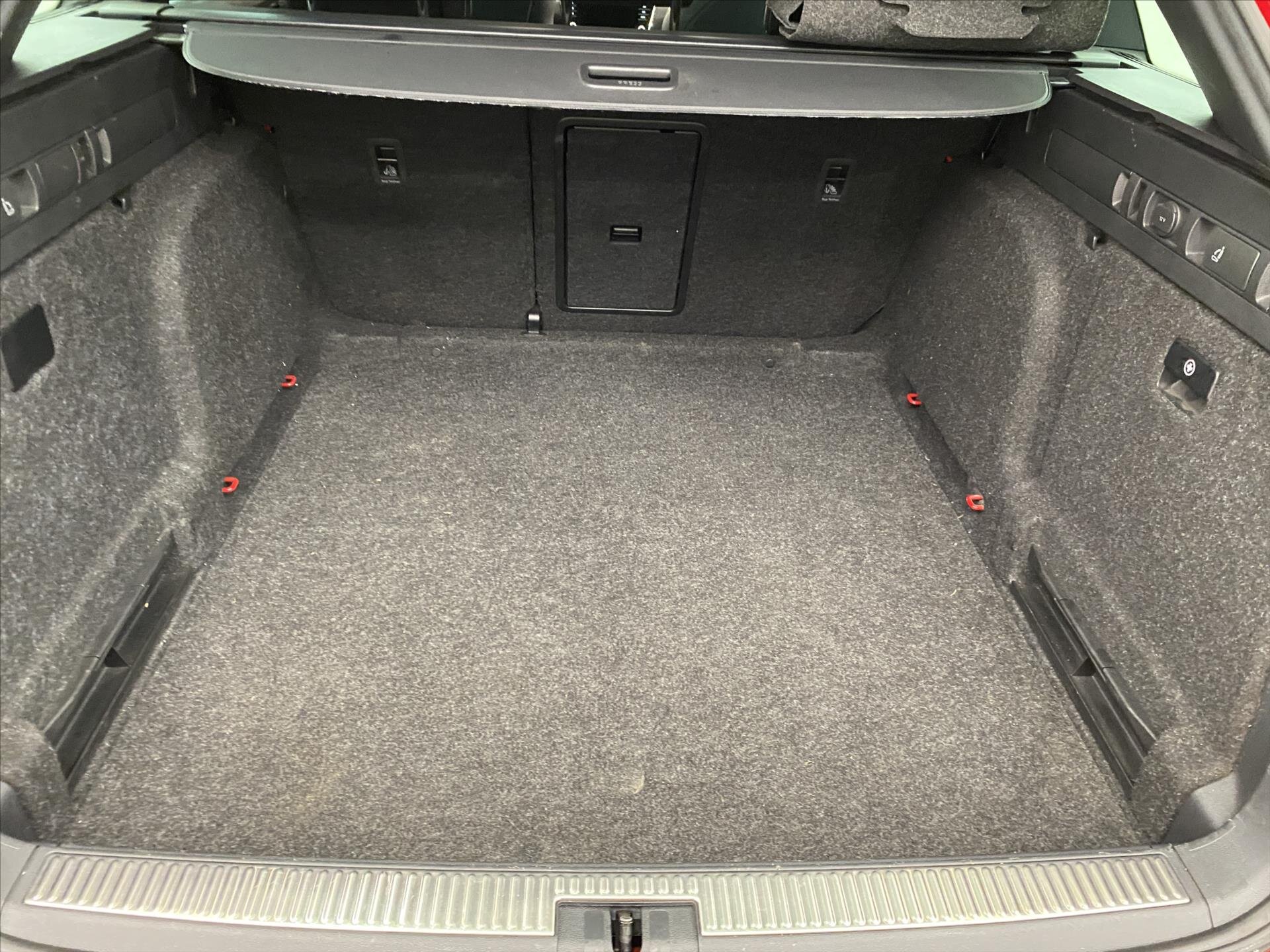 Škoda Superb Kombi 2,0 l 140 kw