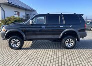 Mitsubishi Pajero 2