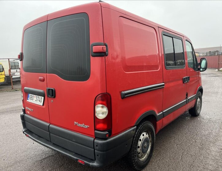 Renault Master Skříň 2,5 l 74 kw