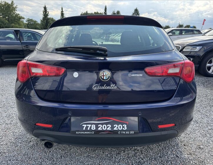 Alfa Romeo Giulietta 6