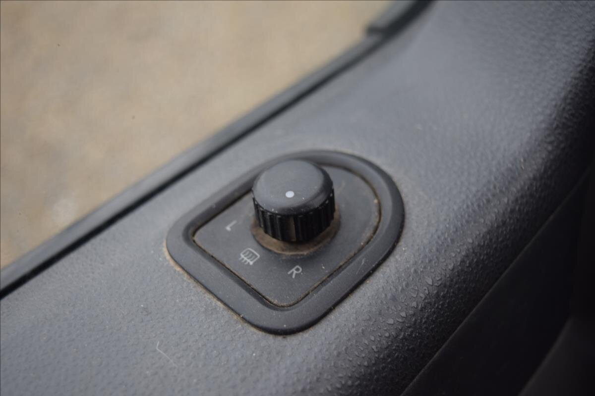 Volkswagen Transporter Kombi 2,5 l 96 kw