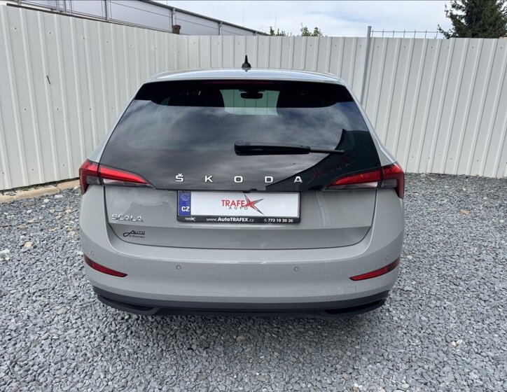 Škoda Scala 12