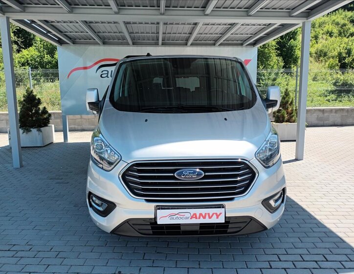 Ford Tourneo Custom VAN / Minibus 2,0 l 96 kw