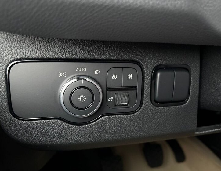 Mercedes-Benz Sprinter 13