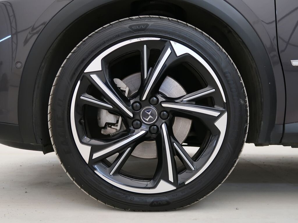 DS Automobiles DS7 Crossback SUV / Terénní 1,6 l 133 kw