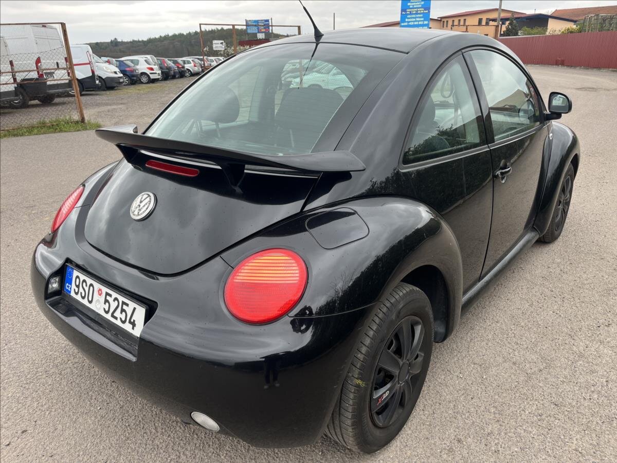 Volkswagen New Beetle Hatchback 1,6 l 74 kw
