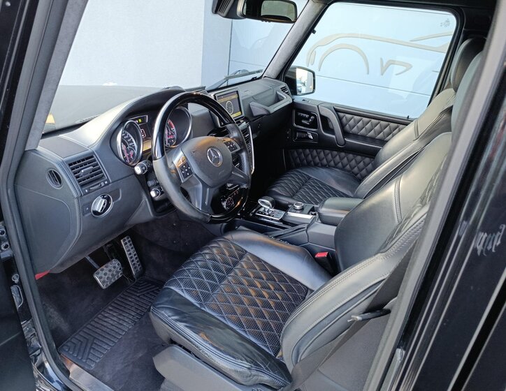 Mercedes-Benz Třídy G SUV / Terénní 5,5 l 400 kw