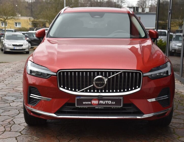 Volvo XC60 SUV / Terénní 2,0 l 186 kw