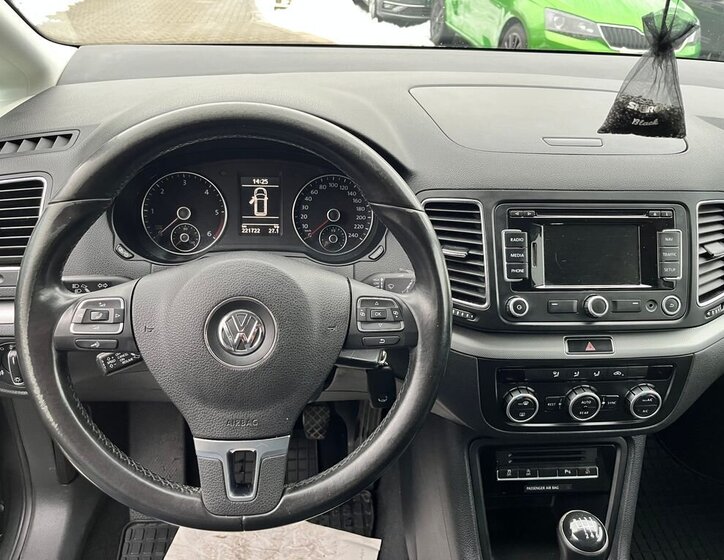 Volkswagen Sharan 13
