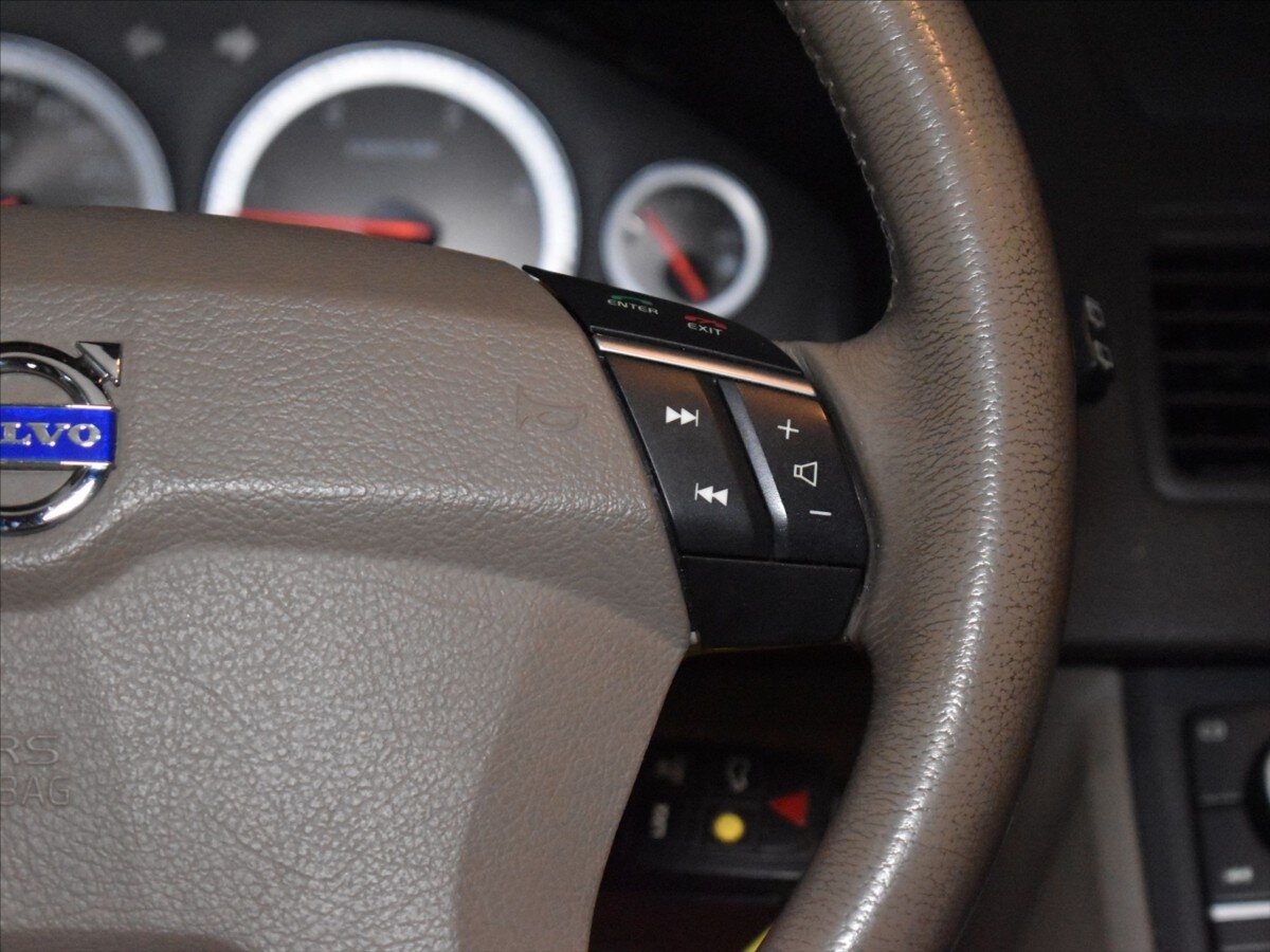 Volvo XC90 SUV / Terénní 2,4 l 147 kw