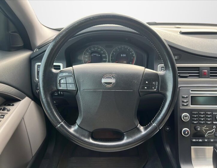 Volvo V70 15