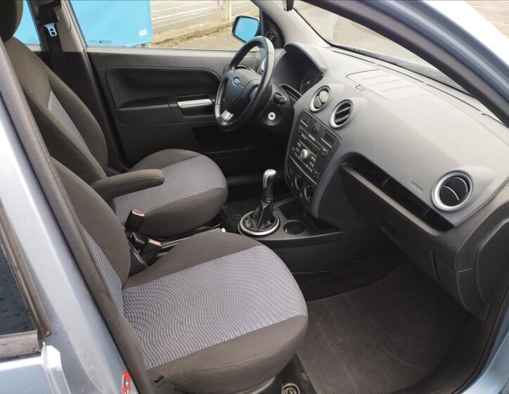 Ford Fusion Hatchback 1,4 l 59 kw