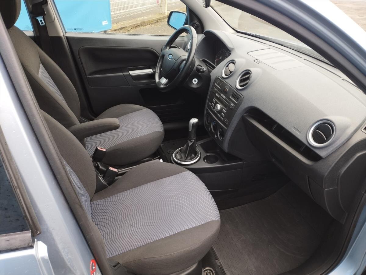 Ford Fusion Hatchback 1,4 l 59 kw