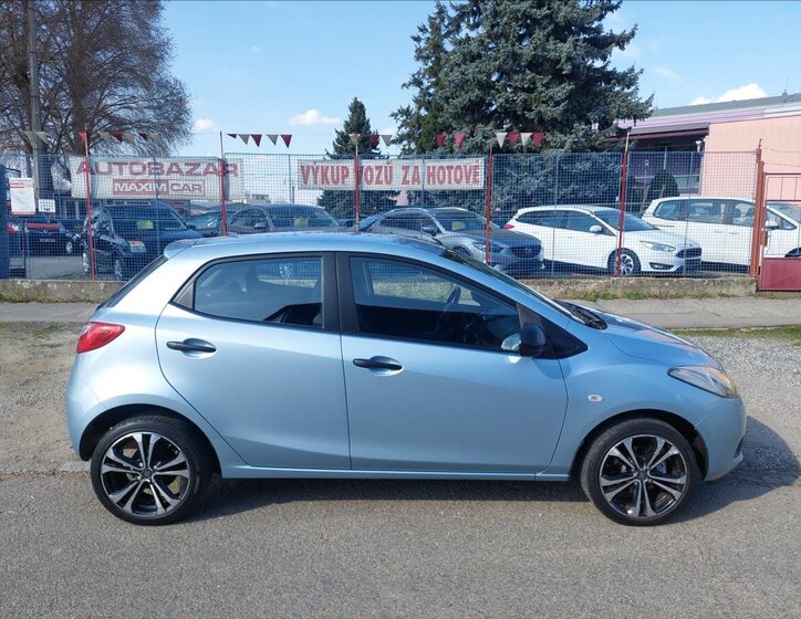 Mazda 2 Hatchback 1,3 l 55 kw