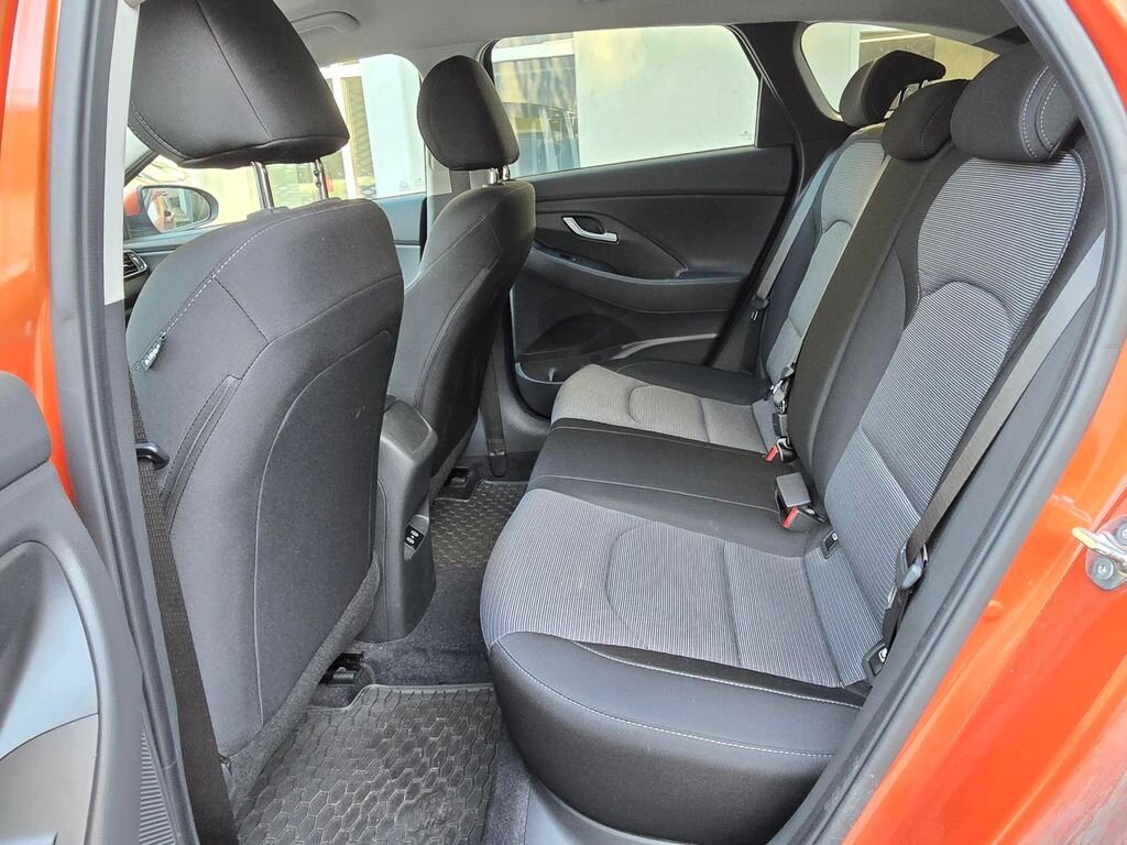 Hyundai i30 Kombi 998,0 73 kw