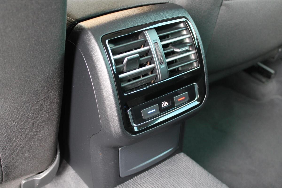 Volkswagen Passat Kombi 2,0 l 110 kw