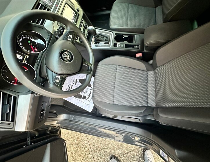 Volkswagen Passat Kombi 2,0 l 110 kw