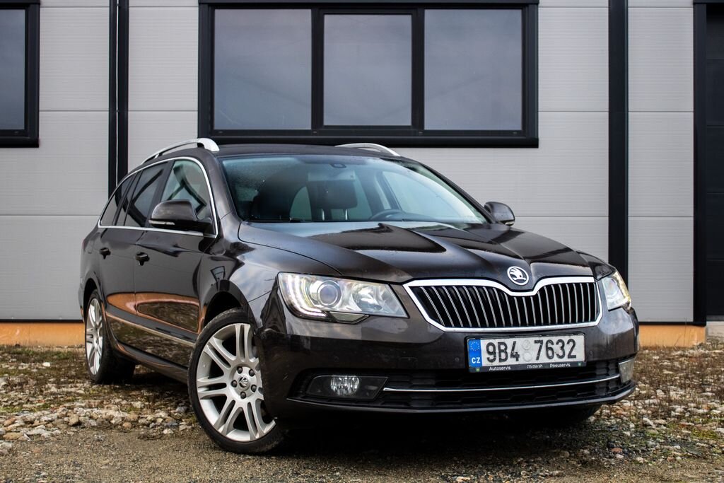 Škoda Superb