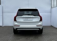 Volvo XC90 SUV 2,0 l 335 kw